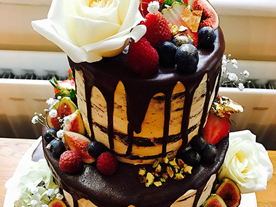 cake delivery in loughton