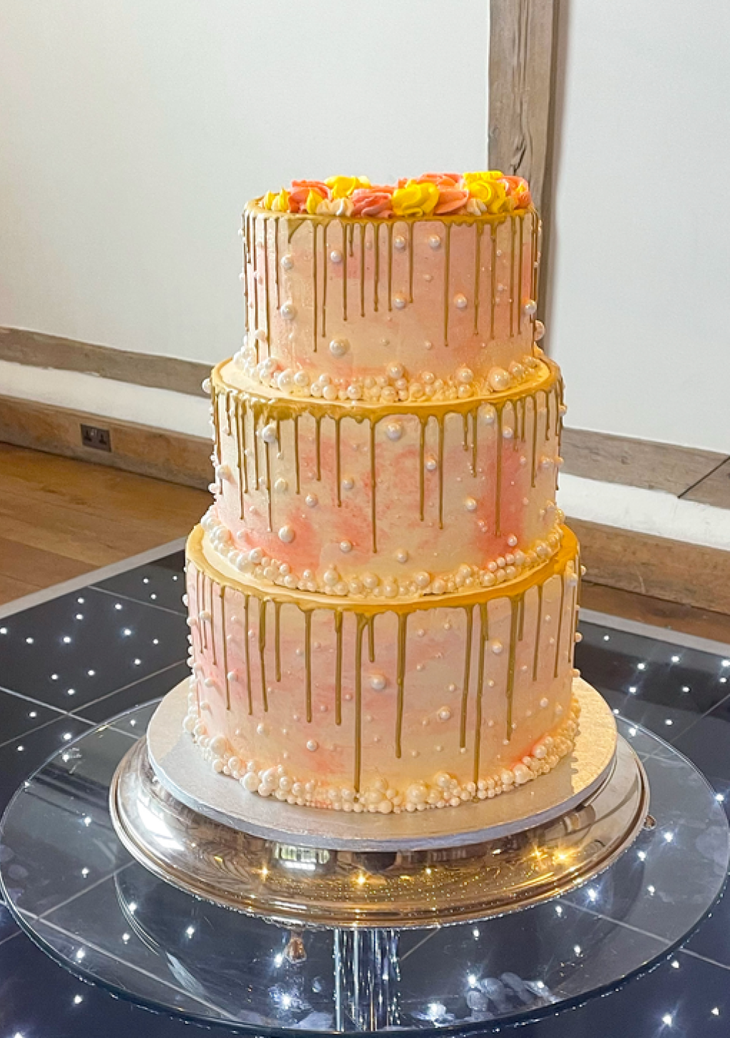 cake delivery in wembley